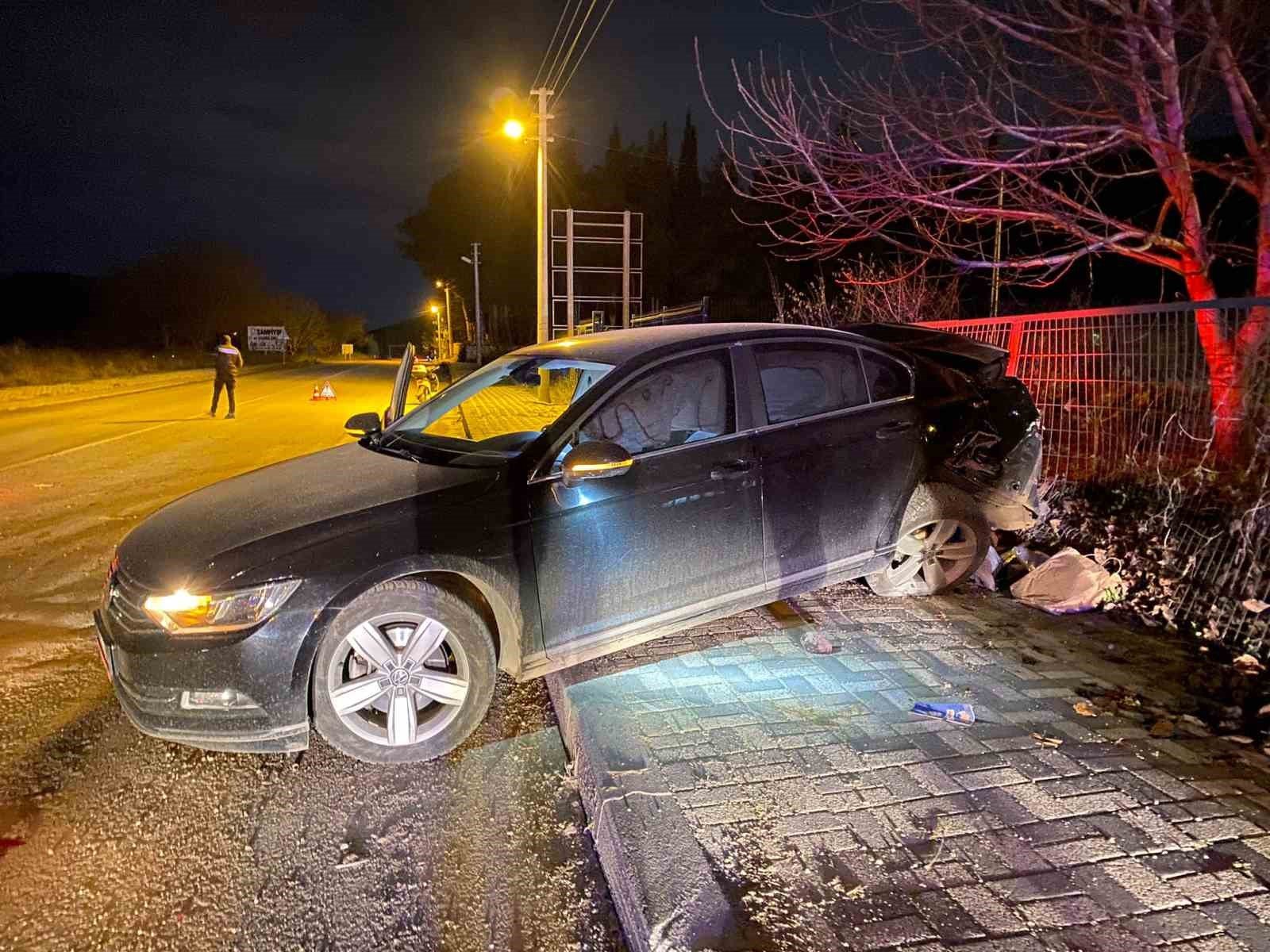 bozuyuk-haber_golpazari-belediye-baskani-suer-trafik-kazasinda-hafif-yaralandi-0.jpg