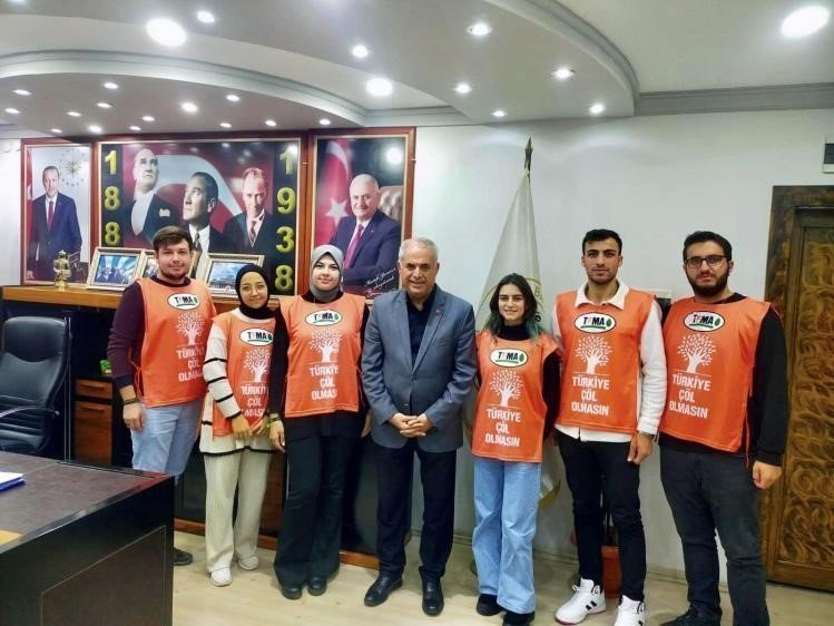 bozuyuk-haber_sokak-hayvanlari-icin-bir-araya-geldi-0.jpg