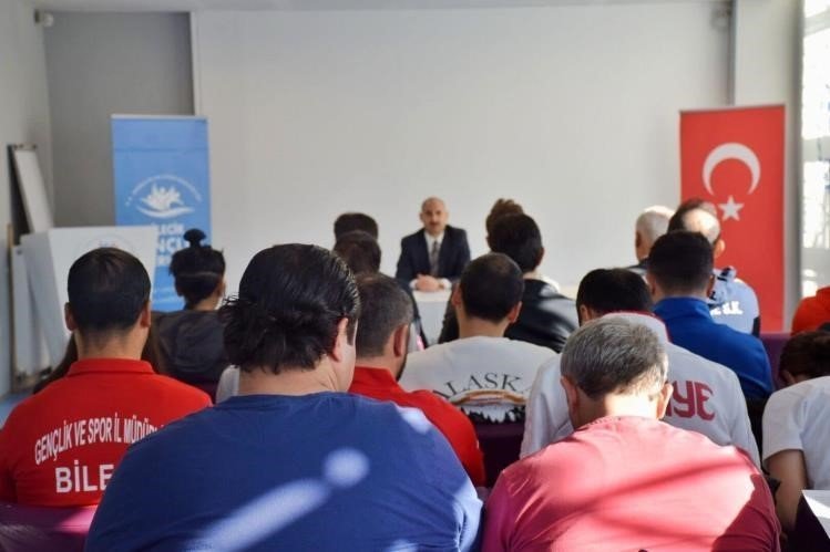 bozuyuk-haber_antrenorler-bir-arada-0.jpg