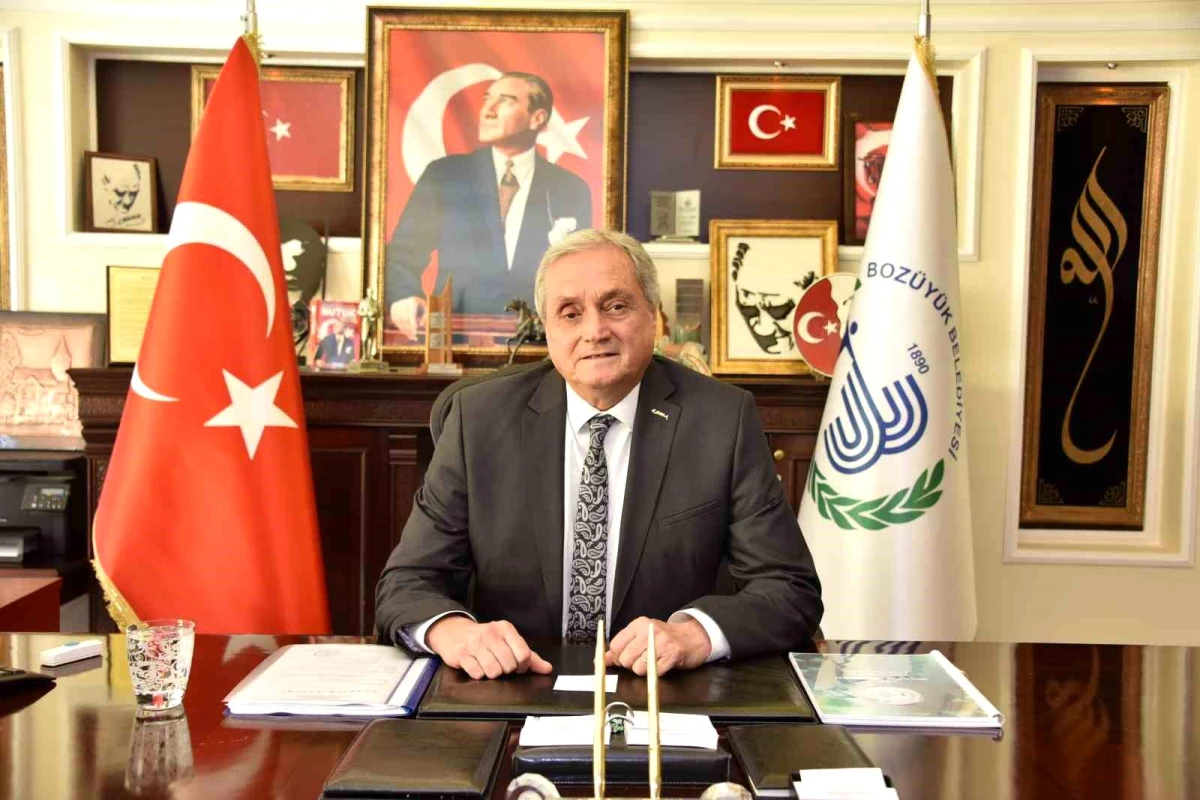 bozuyuk-haber_bakkalcioglu-olum-yildonumunde-zubeyde-hanimi-unutmadi-0.jpg