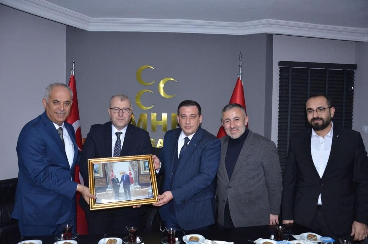 bozuyuk-haber_mhpden-ak-partinin-ziyaretine-yogun-katalim-0.jpg