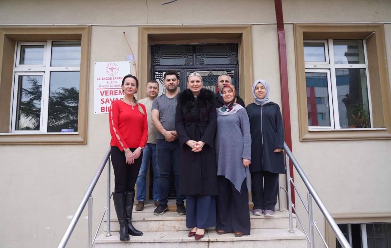 bozuyuk-haber_verem-savas-birimi-personelleri-ile-bir-araya-geldi-0.jpg