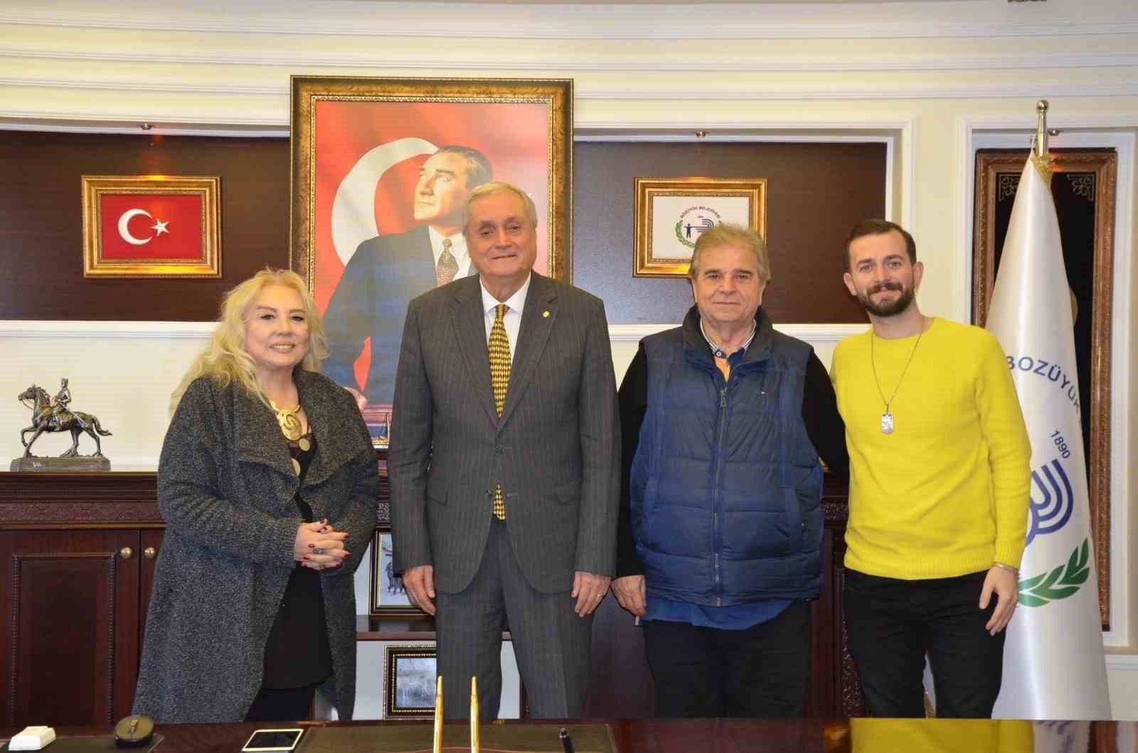 bozuyuk-haber_baskan-bakkalciogluna-zeki-murenin-ailesiyle-bir-araya-geldi-0.jpg
