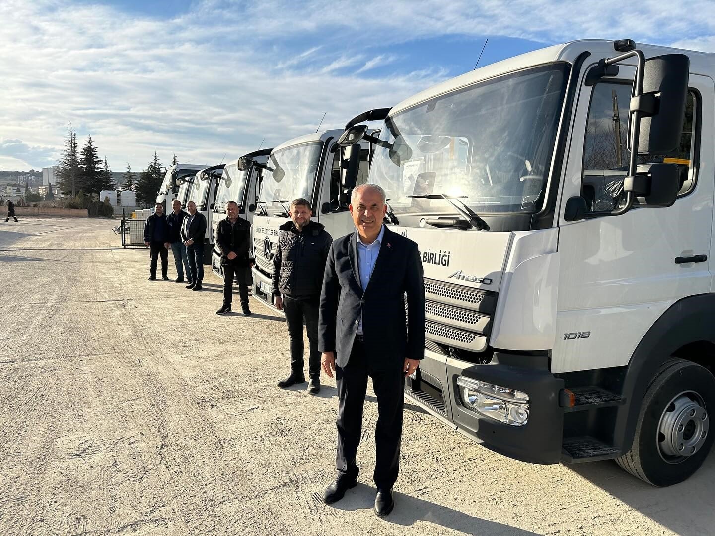 bozuyuk-haber_bilecike-yeni-7-adet-cop-toplama-aracini-kazandirdi-0.jpg
