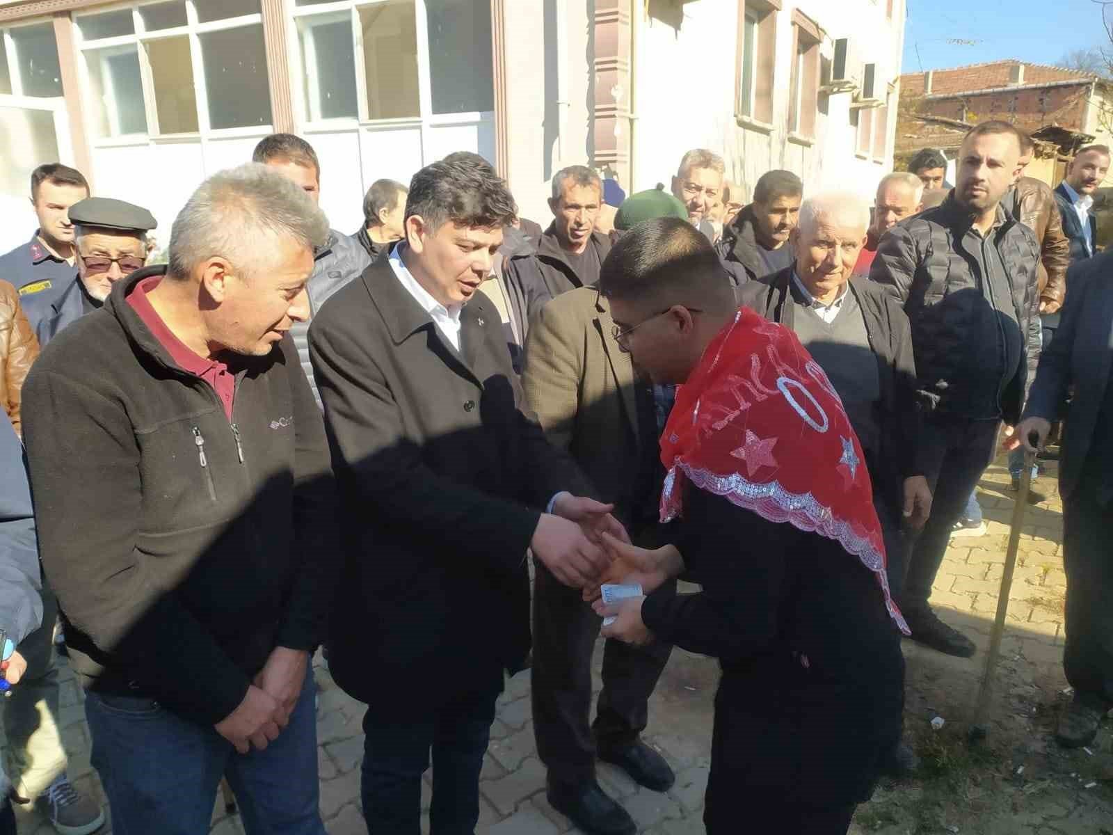 bozuyuk-haber_geleneksel-asker-ugurlama-torenlerine-devam-ediyorlar-0.jpg