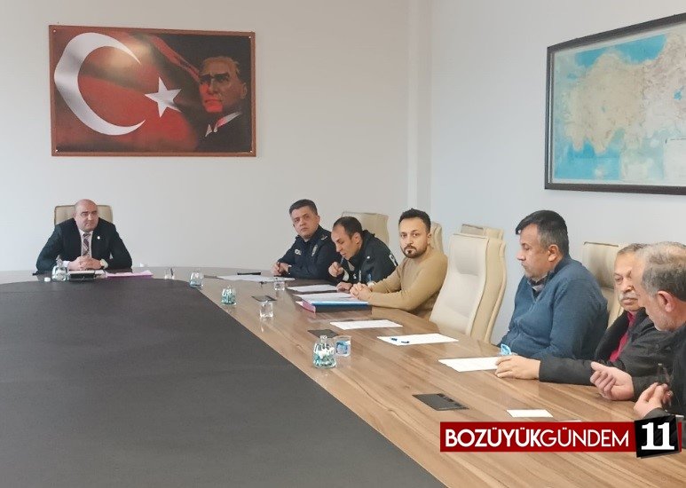 tavsanli-ilce-spor-guvenlik-toplantisi-2.jpg