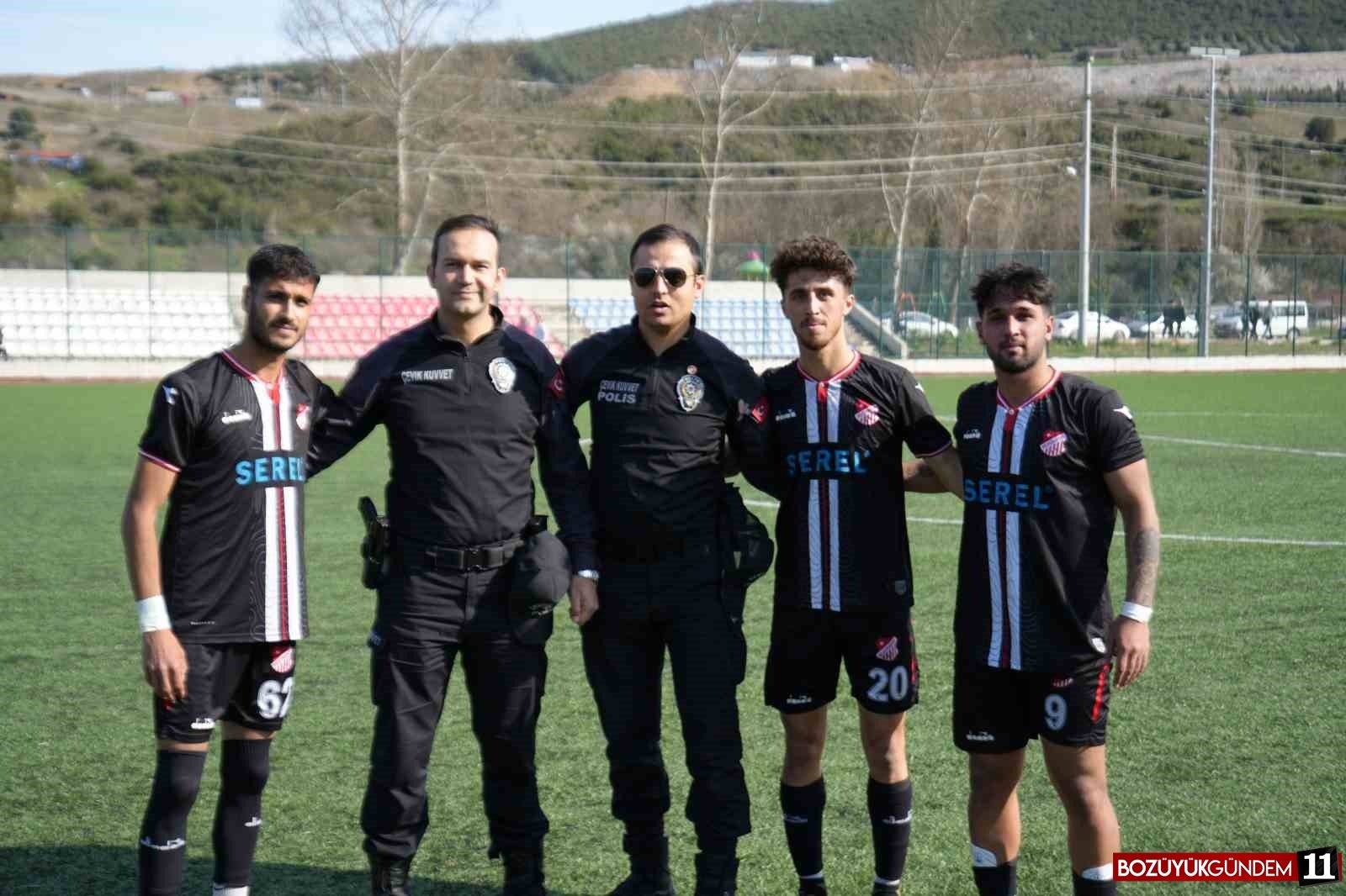 1969-bilecik-spor-kulubu-haftayi-1-puanla-gecti-2818.jpg