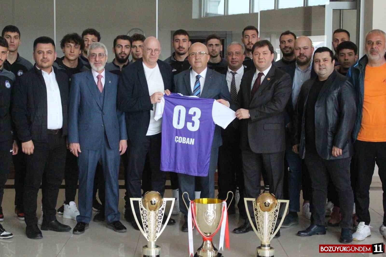 Afyonspor’dan vefa örneği
