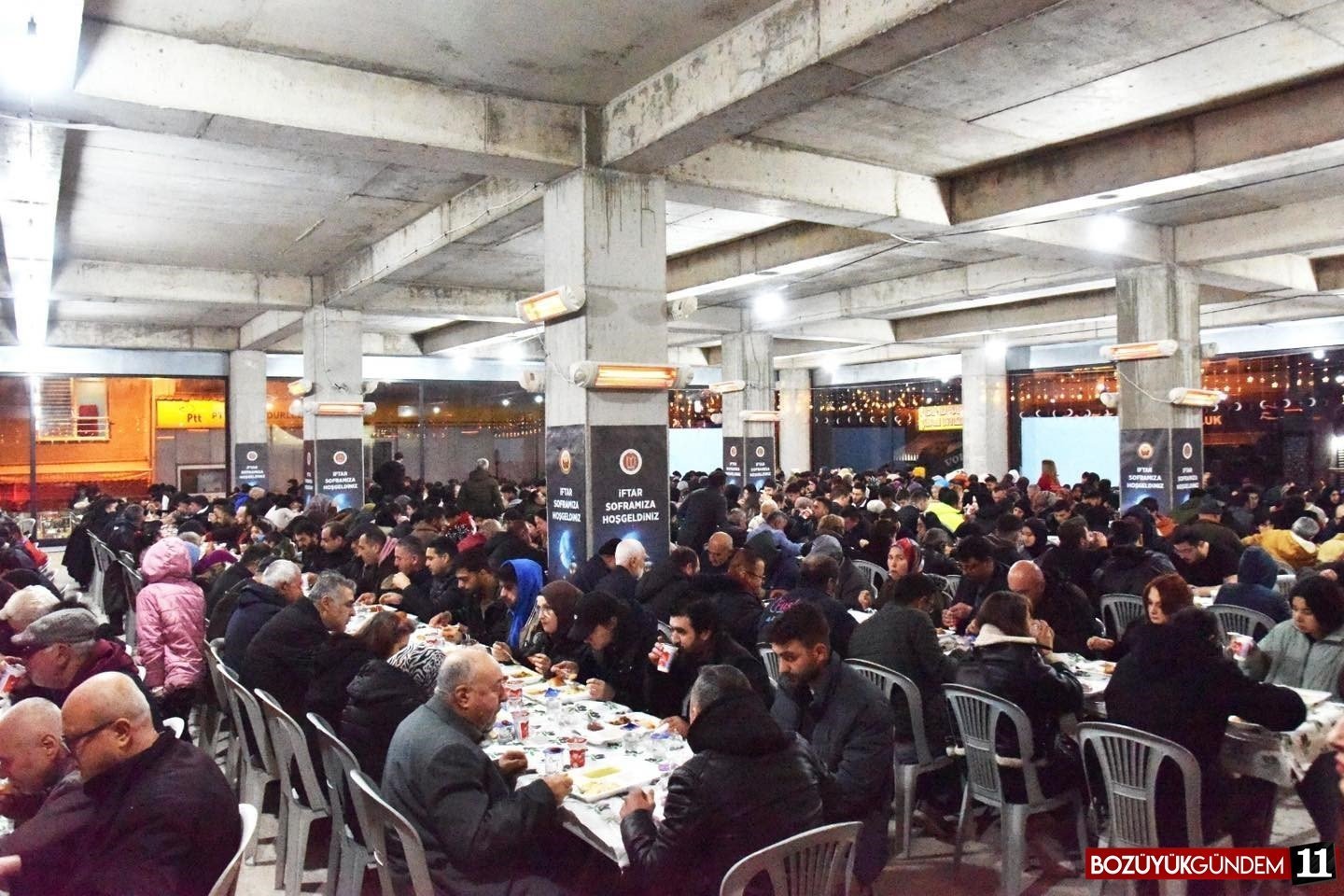 bilecik-te-ramazan-cadirlarinda-iftar-sevinci-devam-ediyor-2844.jpg