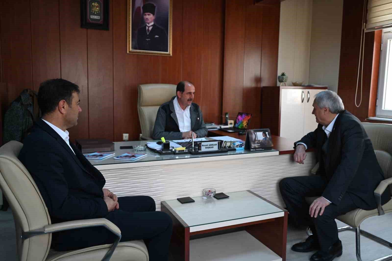bozuyuk-haber_baskan-bakkalcioglu-oda-baskanlariyla-bir-araya-geldi-0.jpg