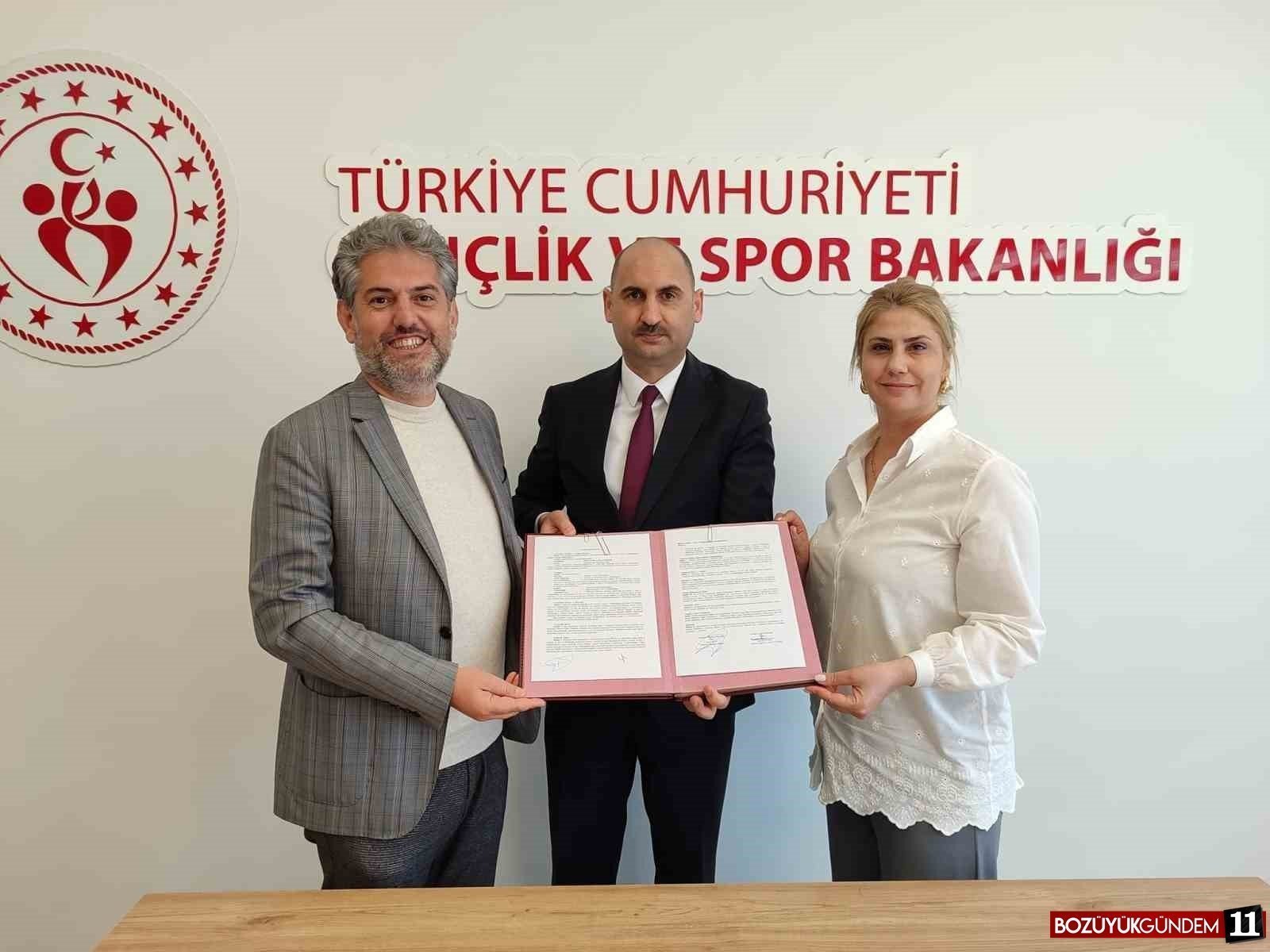 yapimi-tamamlanan-yatirimlarin-devir-teslim-protokolu-imzalandi-1611.jpg