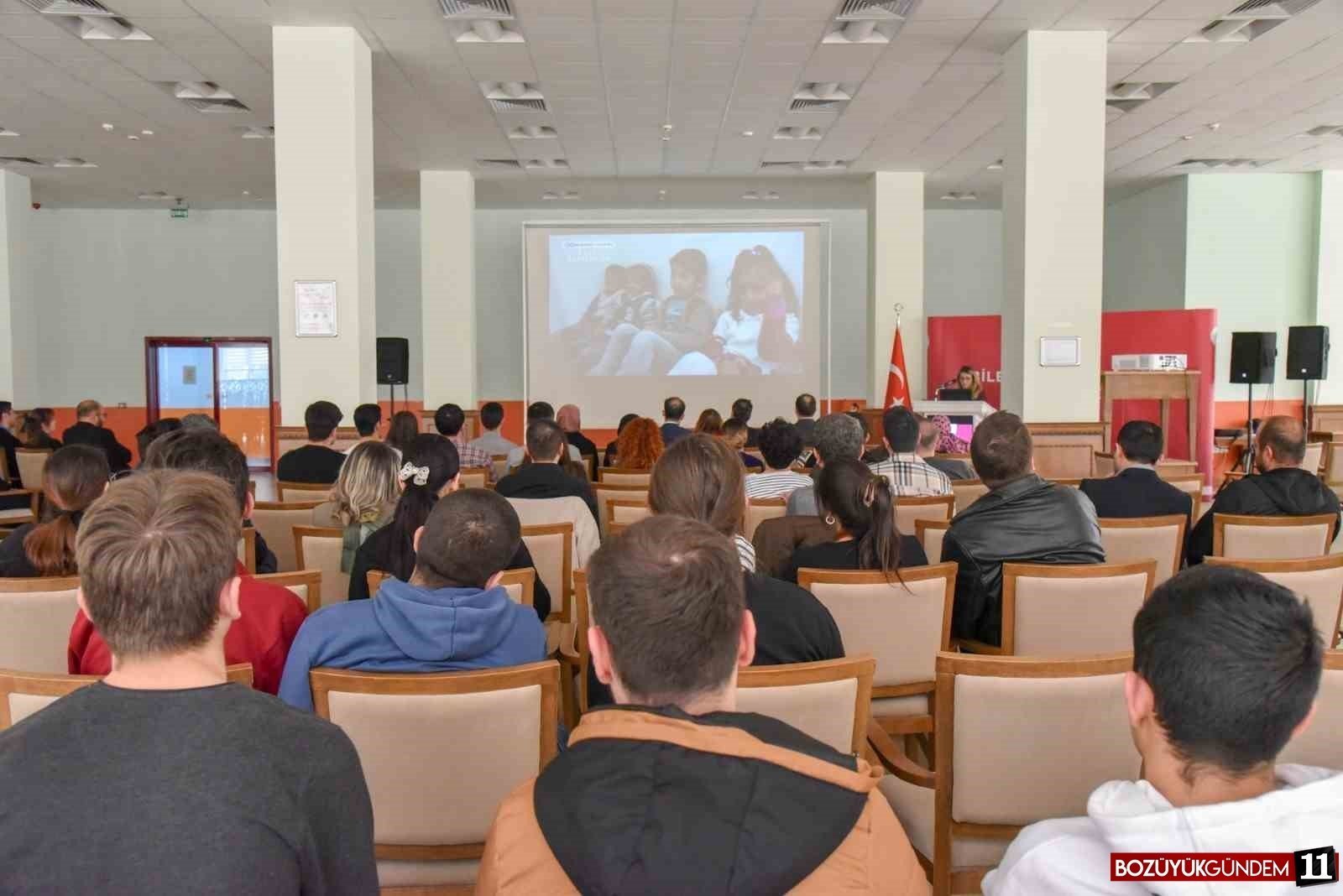 afet-bolgesinde-gezici-kutuphaneler-degerlendirildi-6119.jpg