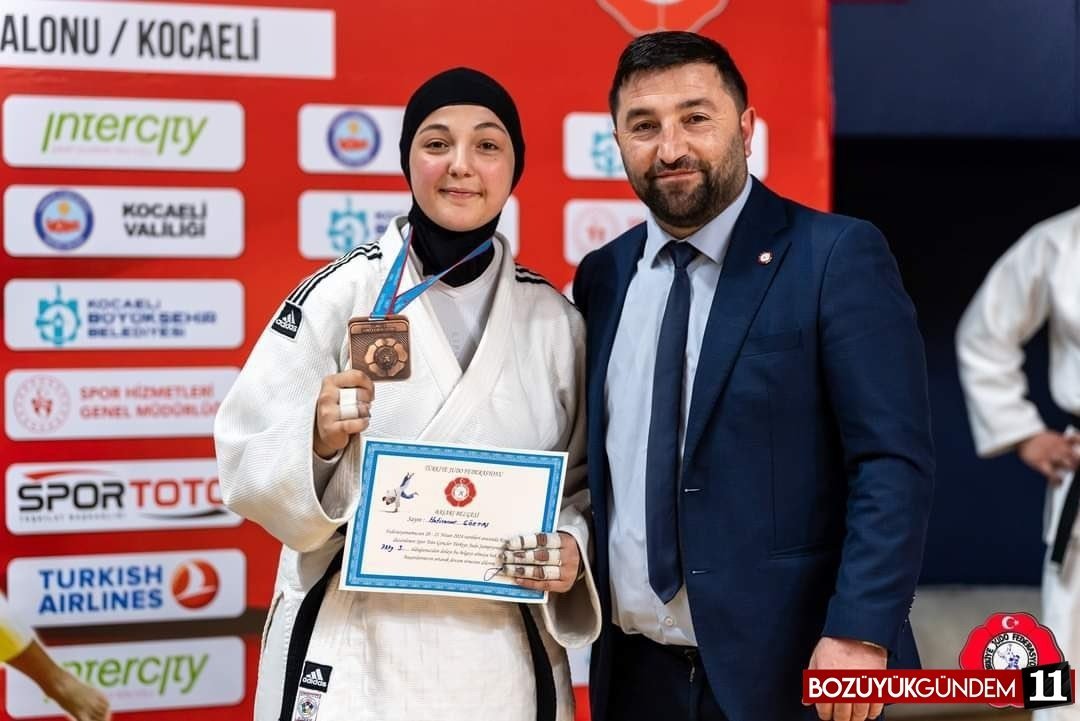 basarili-sporcu-turkiye-3-uncusu-olarak-milli-takima-girdi-9607.jpg