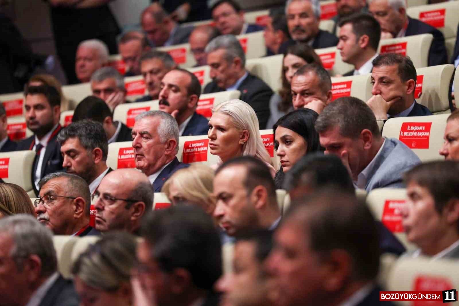 baskan-subasi-yerel-yonetimler-calistay-inda-bilecik-i-temsil-etti-8694.jpg