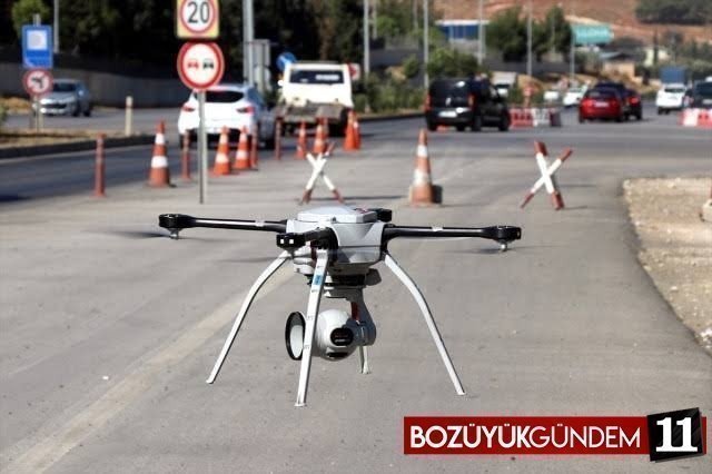 drone-tespit-etti-emniyet-seritlerini-kullanan-surucuye-6-bin-439-lira-ceza-uygulandi-7618.jpg