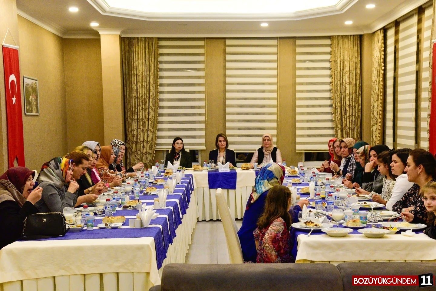 il-birim-amirlerinin-esleri-ile-iftar-yemegi-programi-5895.jpg