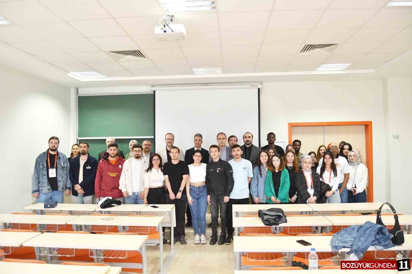 kamu-ogrenci-bulusma-serileri-hiz-kesmeden-devam-ediyor-5912.jpg