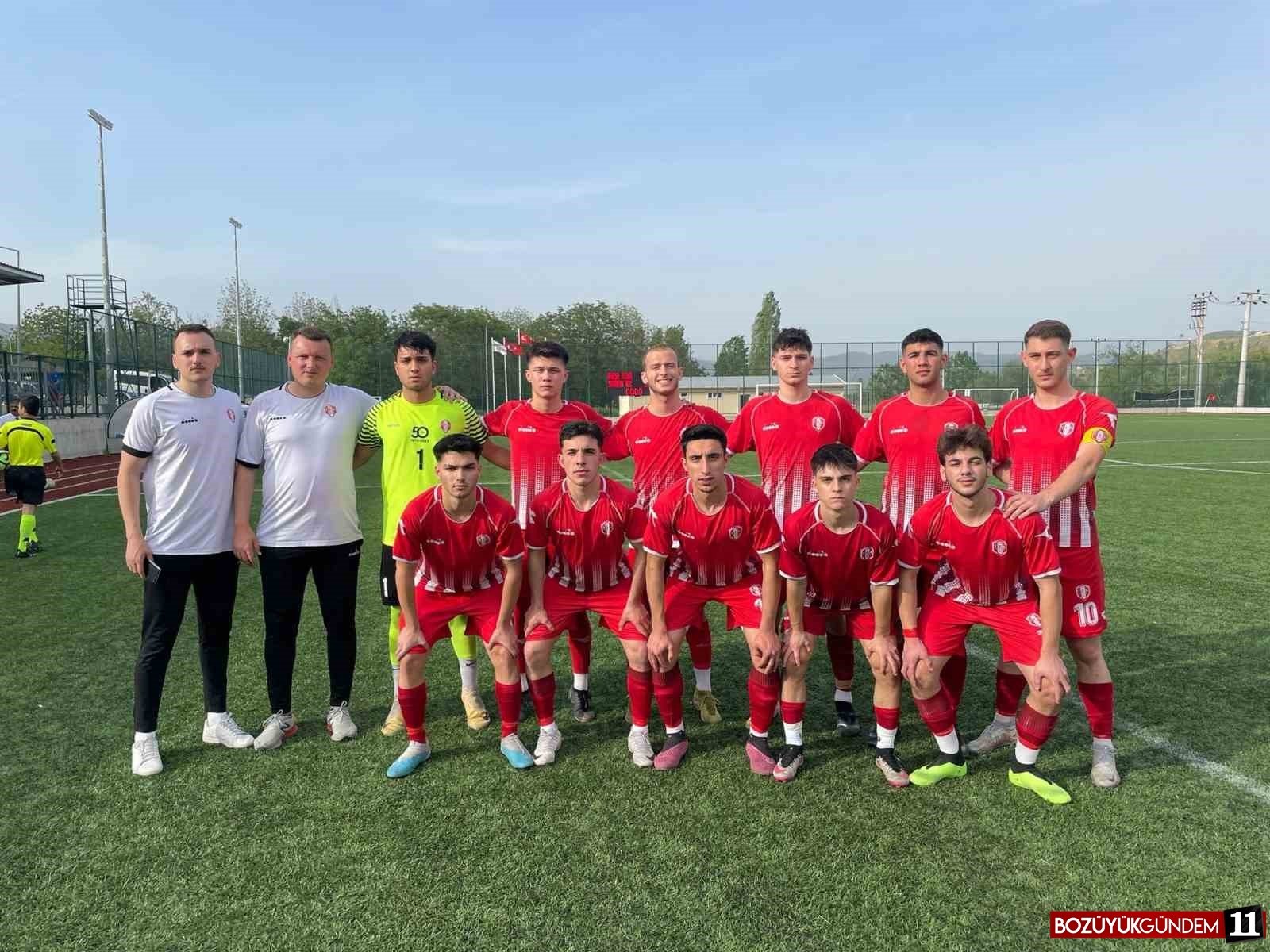 u18-turkiye-sampiyonasi-2-kademe-musabakalarinin-kazanani-sakarya-tek-spor-oldu-10156.jpg