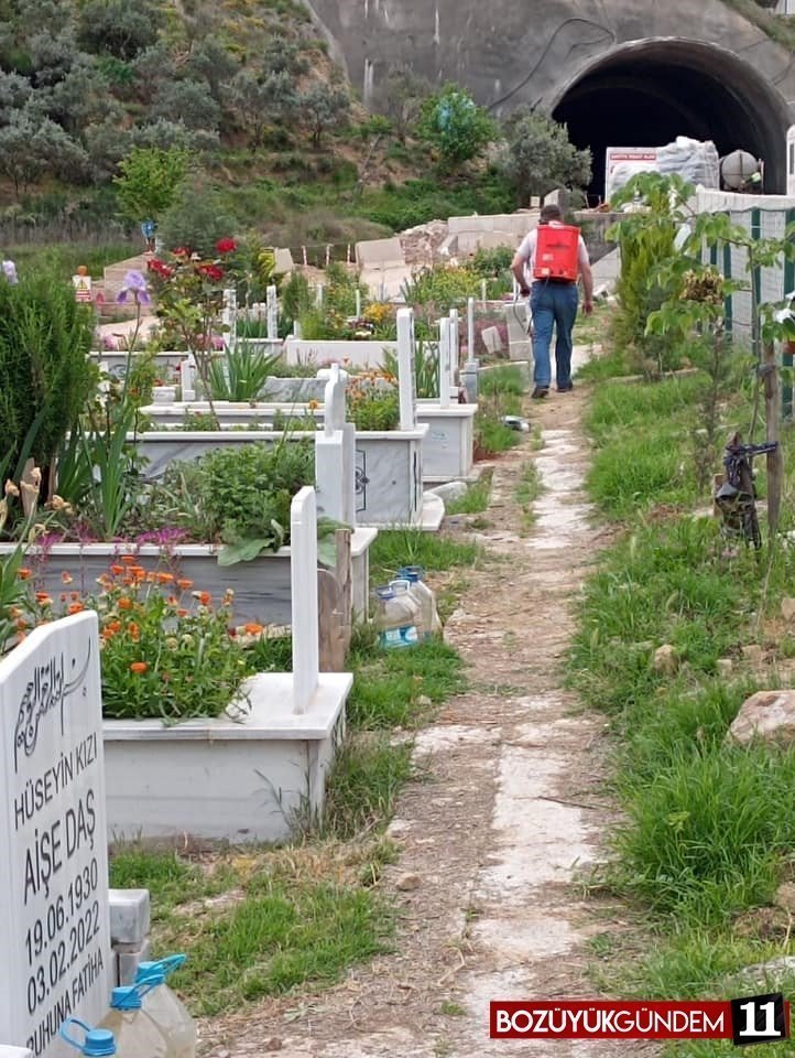bakim-ve-temizlik-calismalari-es-zamanli-devam-ediyor-11463.jpg