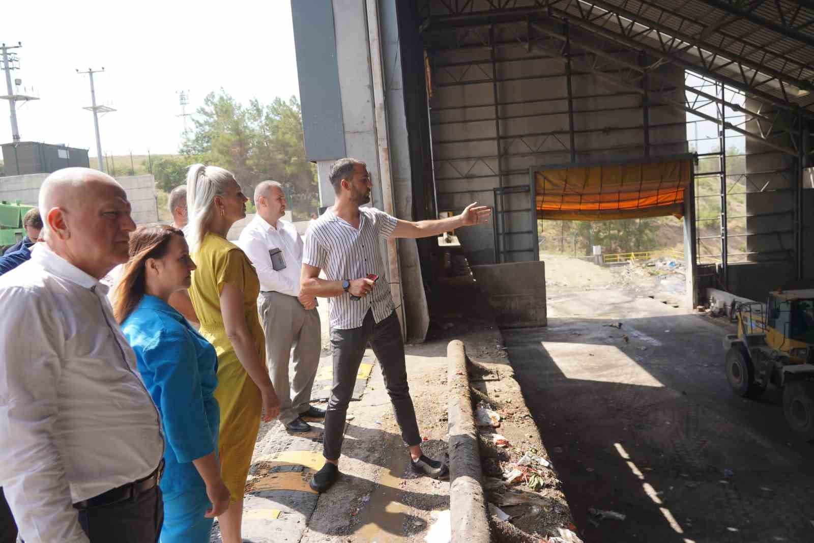 bozuyuk-haber-7310322-belediye-baskanlarindan-kati-atik-tesisine-inceleme-gezisi-0.jpg