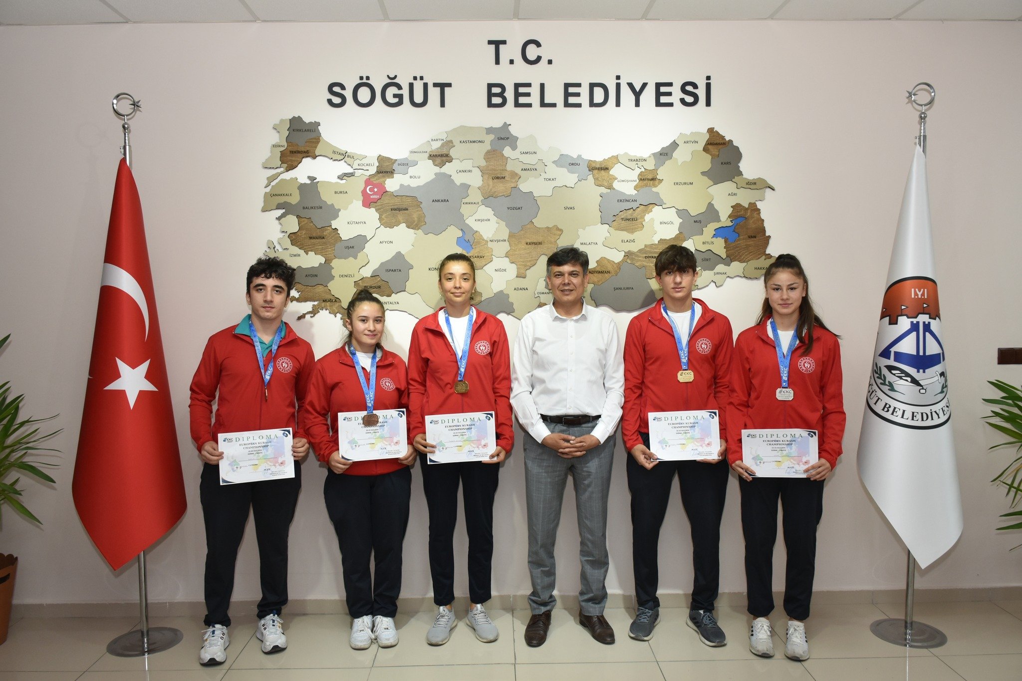 bozuyuk-haber-8246101-bilecikli-sporculardan-avrupa-sampiyonlugu-0.jpg