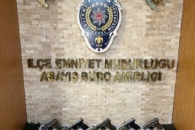 bozuyuk-haber-733928-istanbul-da-is-yerinde-10-ruhsatsiz-tabanca-ele-gecirildi-0.jpg