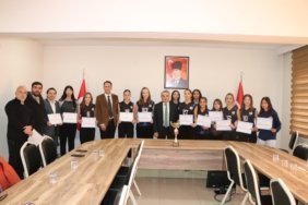 bozuyuk-haber-8712107-meliha-ercan-ortaokulu-il-birincisi-oldu-0.jpg