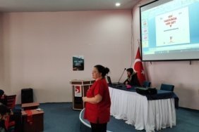 bozuyuk-haber-9655310-pazaryeri-nde-hiv-aids-farkindalik-semineri-duzenlendi-0.jpg