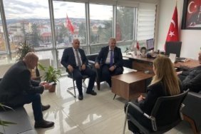 bozuyuk-haber-5771042-eldemir-btso-yu-ziyaret-etti-0.jpg