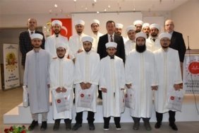 bozuyuk-haber-5108621-bilecik-te-cubbe-ve-sarik-giydirme-programi-duzenlendi-2.jpg