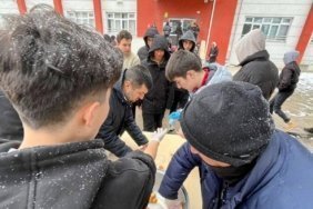 bozuyuk-haber-851467-bozuyuk-mtal-de-deprem-sehitleri-icin-anma-programi-duzenlendi-0.jpg