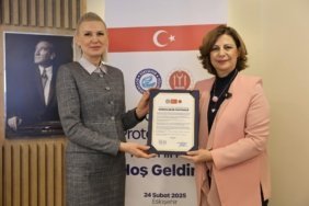 bozuyuk-haber-871778-bilecik-ve-eskisehir-arasinda-kardes-sehir-protokolu-imzalandi-0.jpg