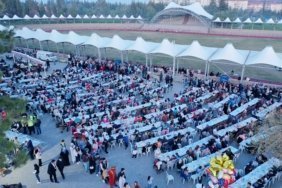 bozuyuk-haber-5104672-ertugrul-gazi-turbesi-yerleskesinde-iftar-verildi-0.jpg