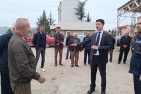 bozuyuk-haber-93105102-pazaryeri-nde-79-ciftciye-yaglik-aycicegi-tohumu-dagitildi-0.jpg