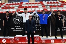 bozuyuk-haber-10231103-15-yas-alti-turkiye-gures-grup-musabakalari-sona-erdi-0.jpg