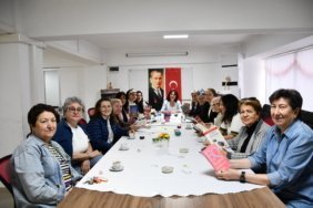 bozuyuk-haber-110211010-bilecik-kent-konseyi-nde-kitap-kahve-lokum-etkinligi-duzenlendi-0.jpg