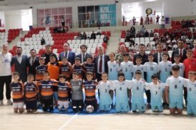 bozuyuk-haber-9741026-23-nisan-futsal-finalinde-kupa-sevinci-0.jpg