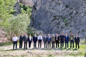 bozuyuk-haber-2341410-bilecik-valisi-aygol-yenipazar-ilcesinde-incelemede-bulundu-0.jpg