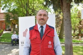 bozuyuk-haber-895674-bilecik-te-vakif-haftasi-nda-lokum-dagitildi-0.jpg