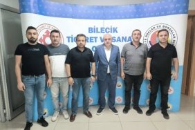 bozuyuk-haber-112541-sehir-ici-ozel-halk-otobusleri-kooperatifinden-baskan-ergun-e-ziyaret-0.jpg
