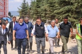 bozuyuk-haber-1102879-bilecik-valisi-sozer-ogrenci-yurdu-insaatinda-inceleme-yapti-0.jpg