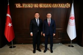 bozuyuk-haber-9481063-bilecik-valisi-sozer-tarim-ve-orman-bakani-yumakli-yi-ziyaret-etti-0.jpg