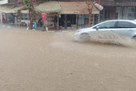 bozuyuk-haber-1048321-bilecik-te-saganak-etkili-oldu-0.jpg