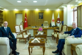 bozuyuk-haber-299162-istanbul-valisi-gul-den-bakirkoy-cumhuriyet-bassavcisi-duman-a-ziyaret-0.jpg