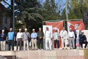 bozuyuk-haber-259945-bilecik-umrecilerini-ugurladi-0.jpg