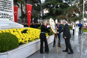bozuyuk-haber-912374-bursa-ve-cevre-illerde-ogretmenler-gunu-kutlandi-0.jpg