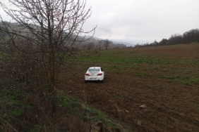 BİLECİKTE KAZA;-120526