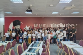 Belediye Satranç Eğitimleri Sertifika Töreniyle Sona Erdi -126052