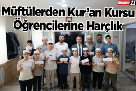 Müftülerden Kur’an Kursu Öğrencilerine Harçlık