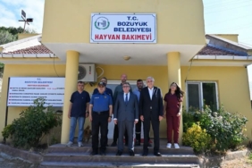 bozuyuk-haber-101010963-kaymakam-helvaci-dan-hayvan-bakimevine-ziyaret-0.jpg
